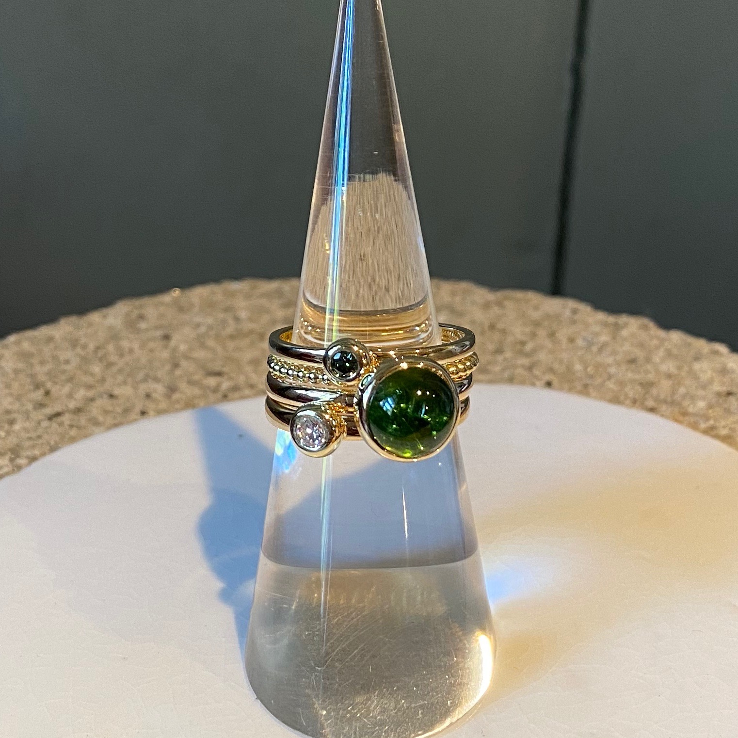 Groene en witte diamant, groene toermalijn,