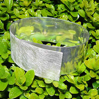 Strakke Armband